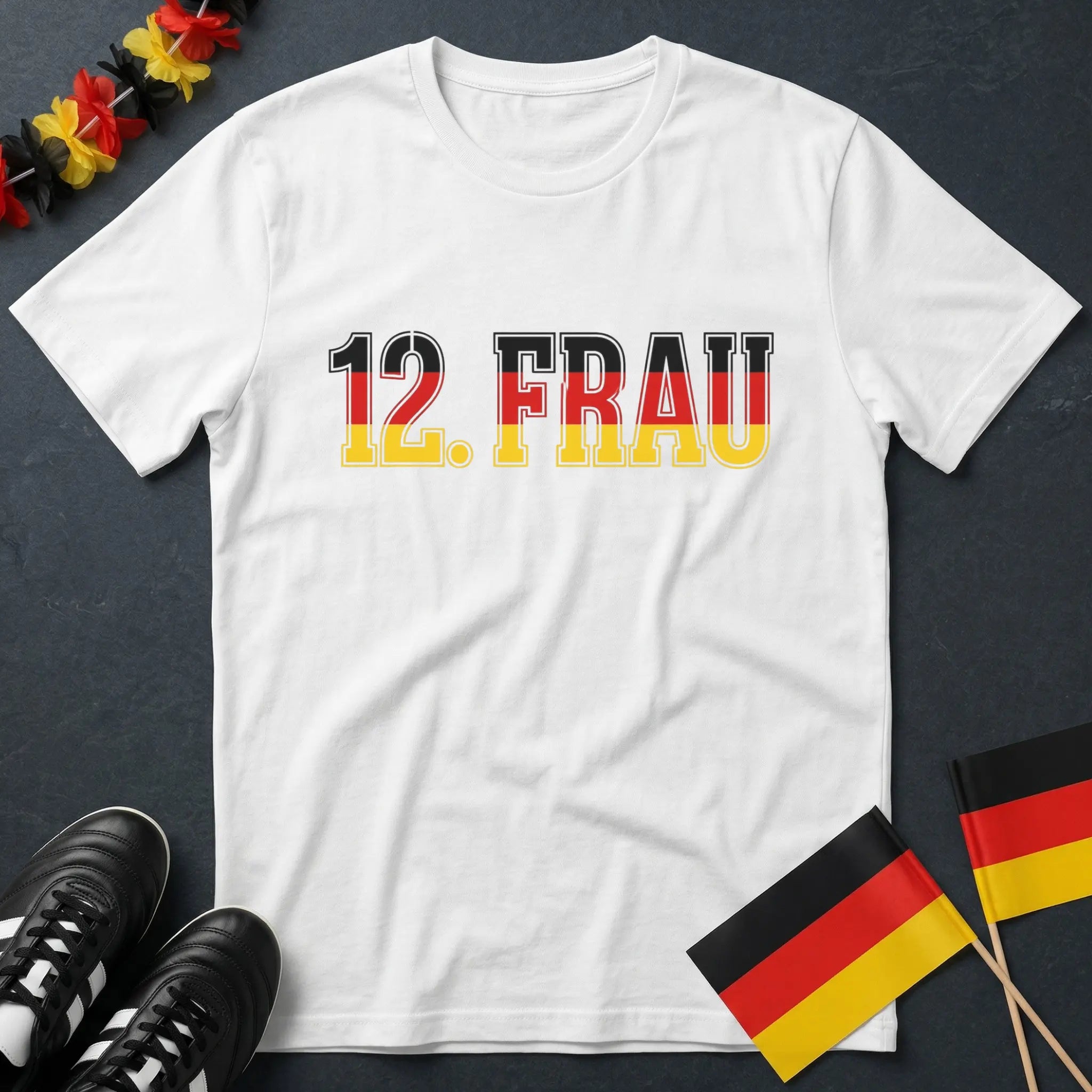 12. Frau Collegiate Serif Deutschland WM T-Shirt
