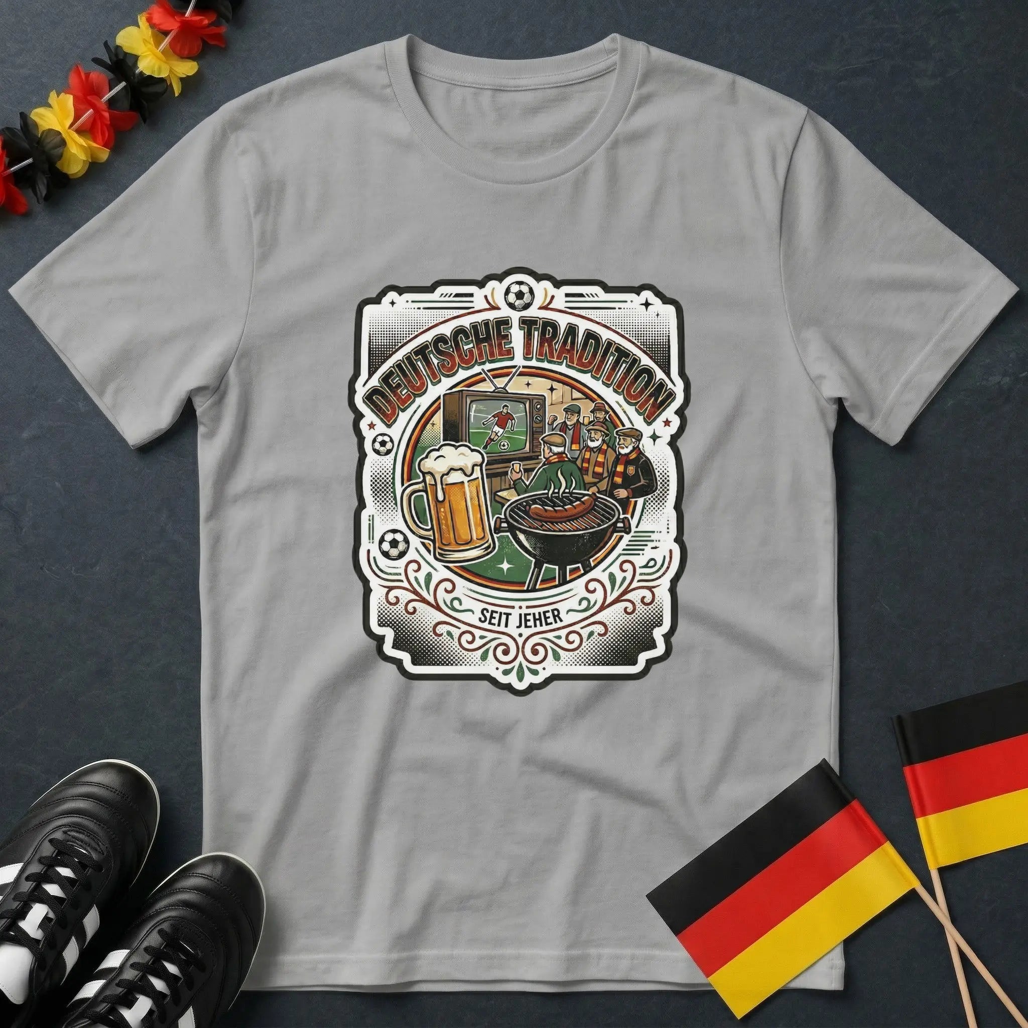 Deutsche Tradition Seit Jeher Fußball Bier Grill Retro WM T-Shirt