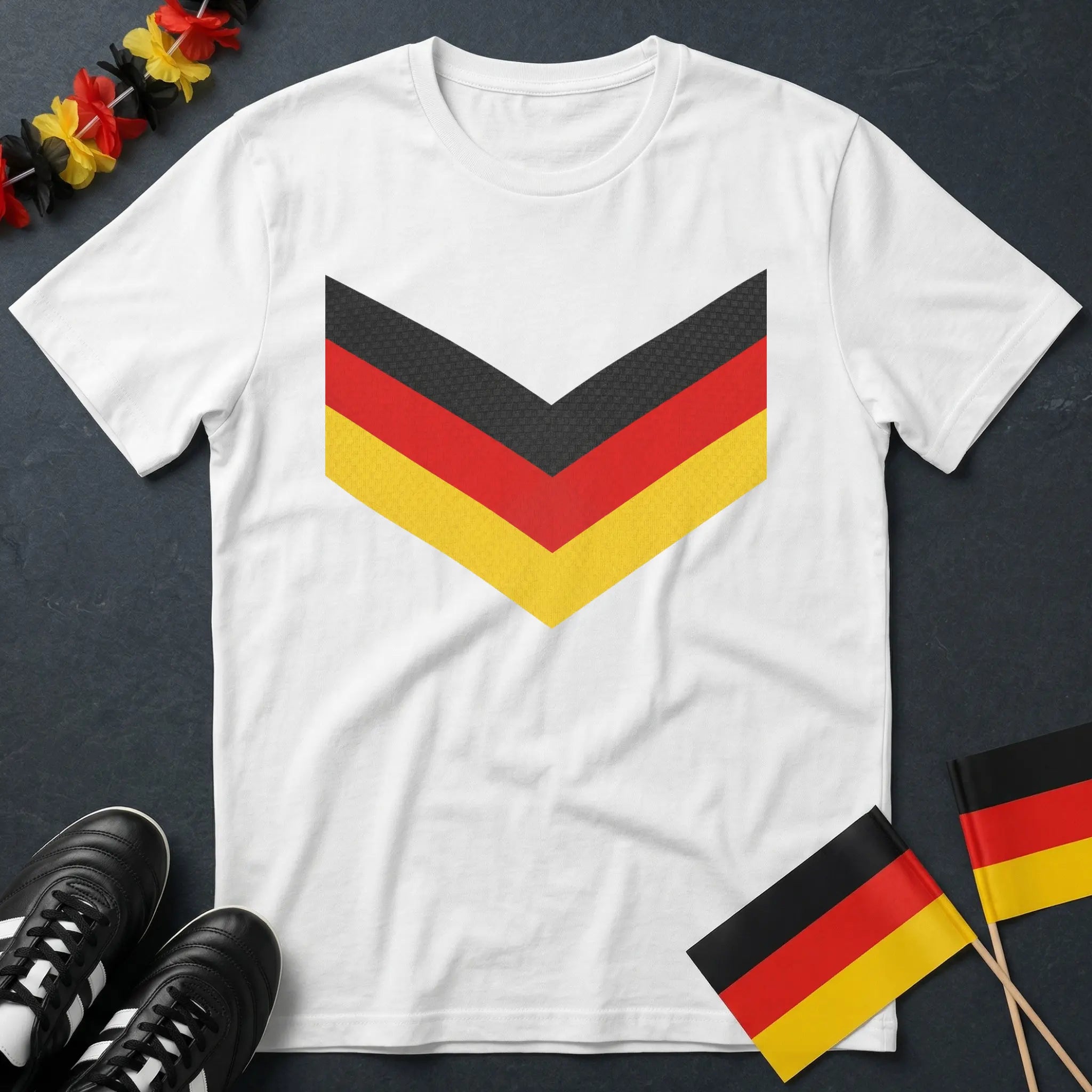 Deutschland Flagge Chevron Style WM T-Shirt